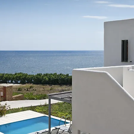Grand Lino Willa Skyros